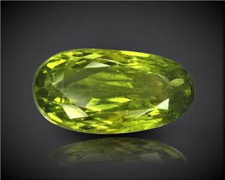 Natural Peridot Certified 5.96 CTS (9536)